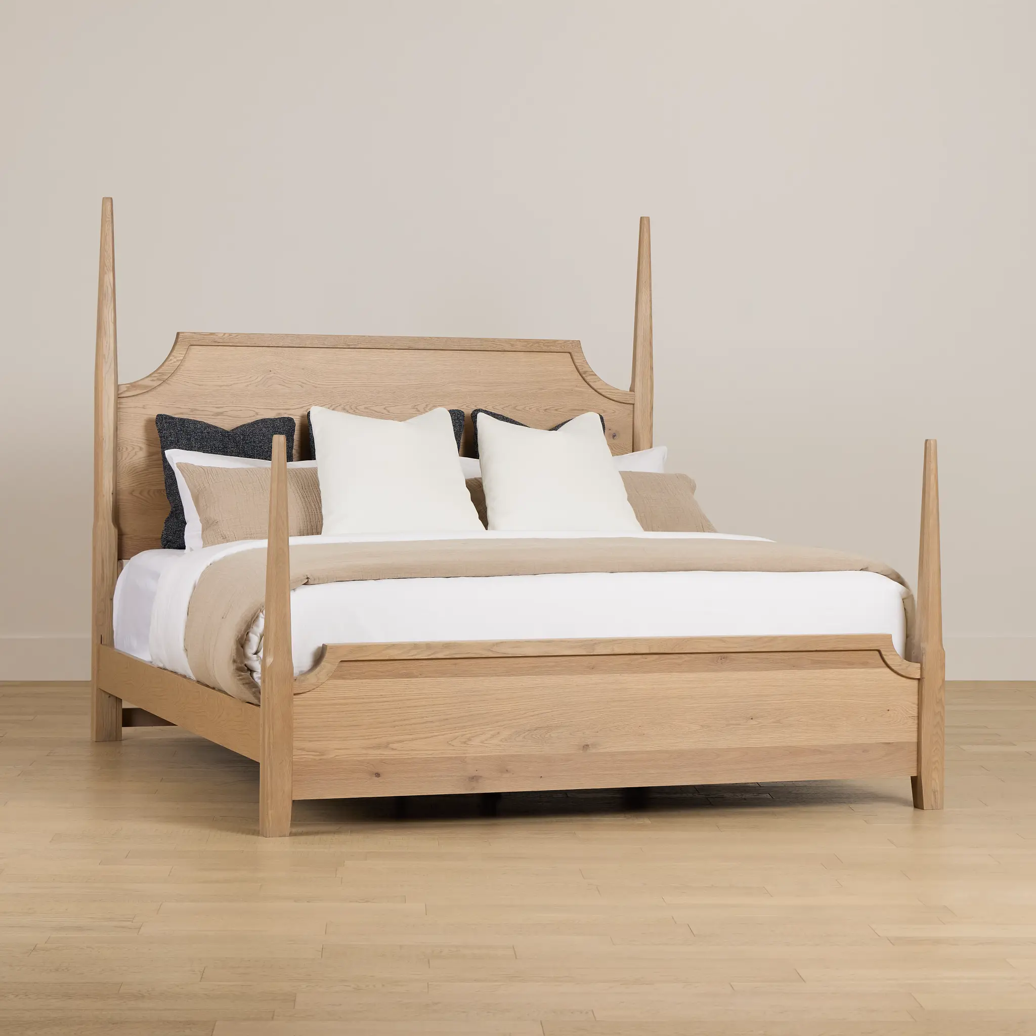 Carolina Light Tone Poster Bed Carolina Light Tone Poster Bed