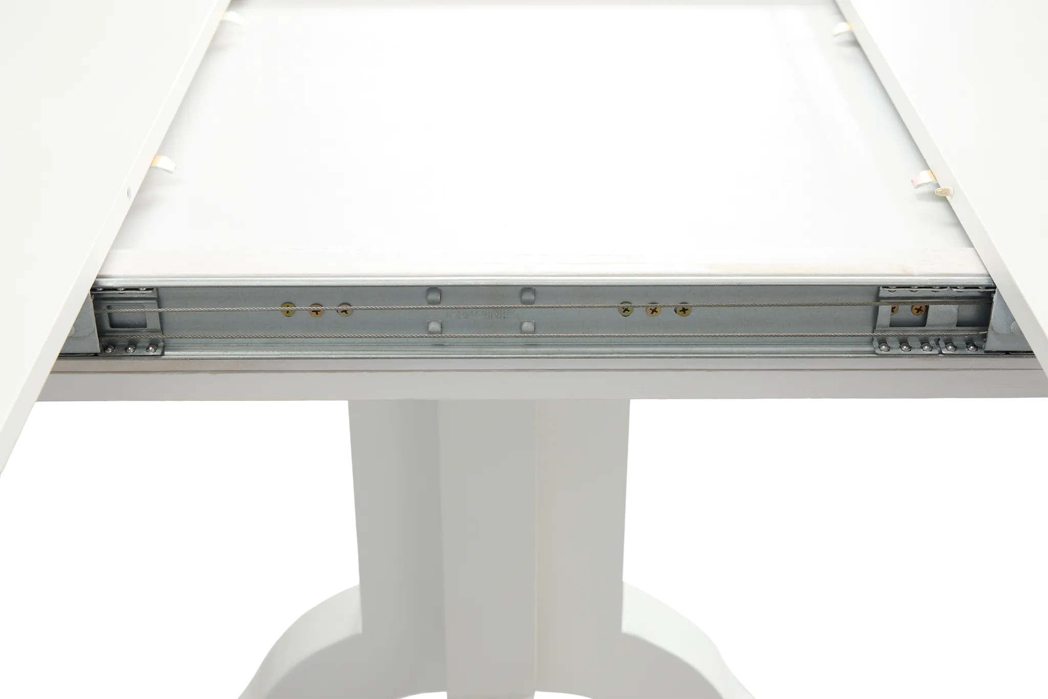 Cape Cod Ivory Round Table