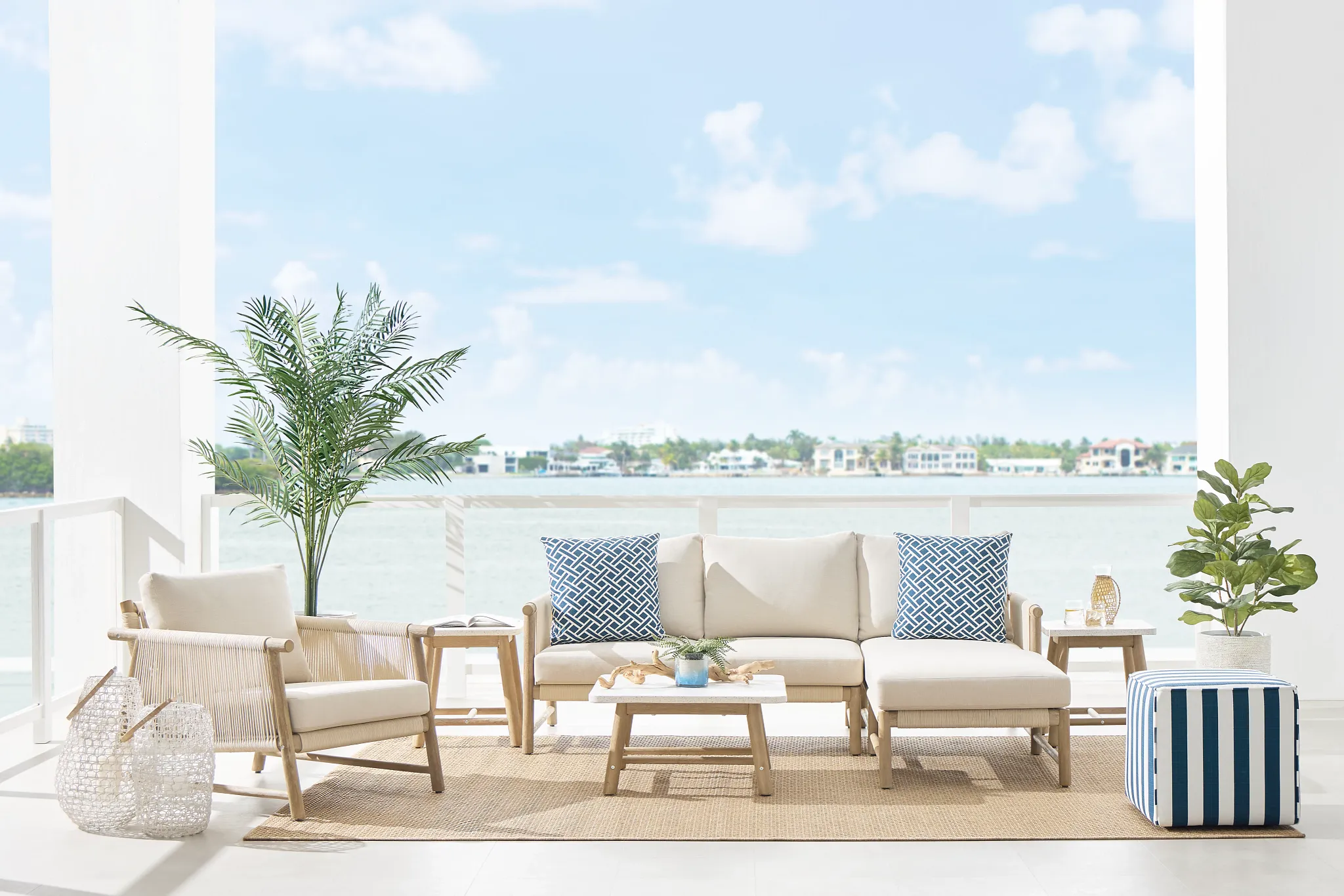 Azure Light Tone Right Arm Chaise Sectional