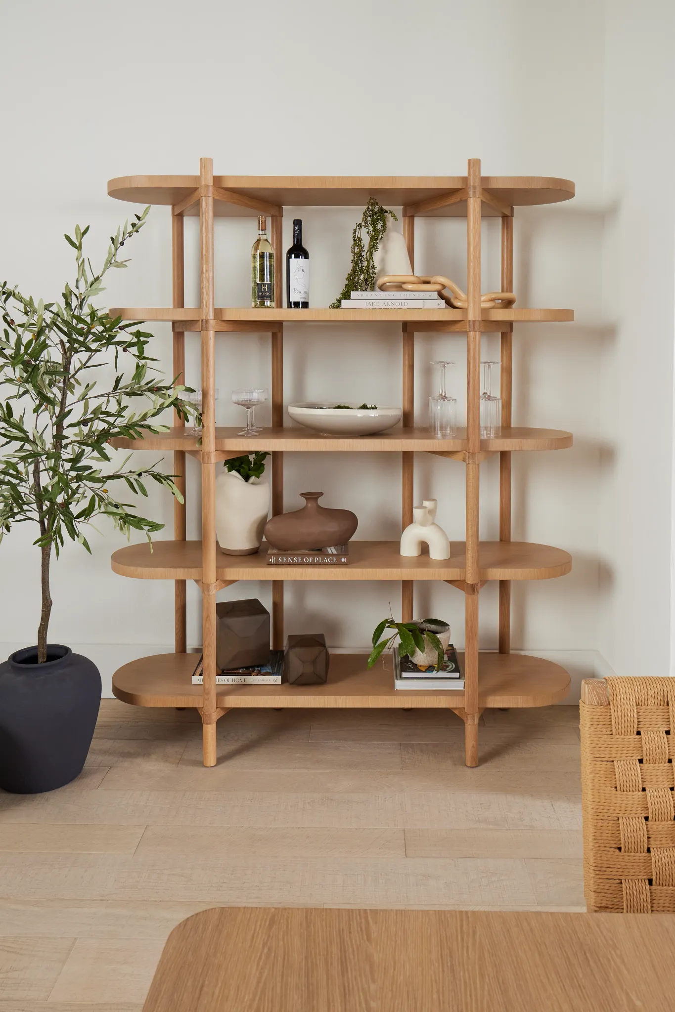 Malibu Light Tone Etagere
