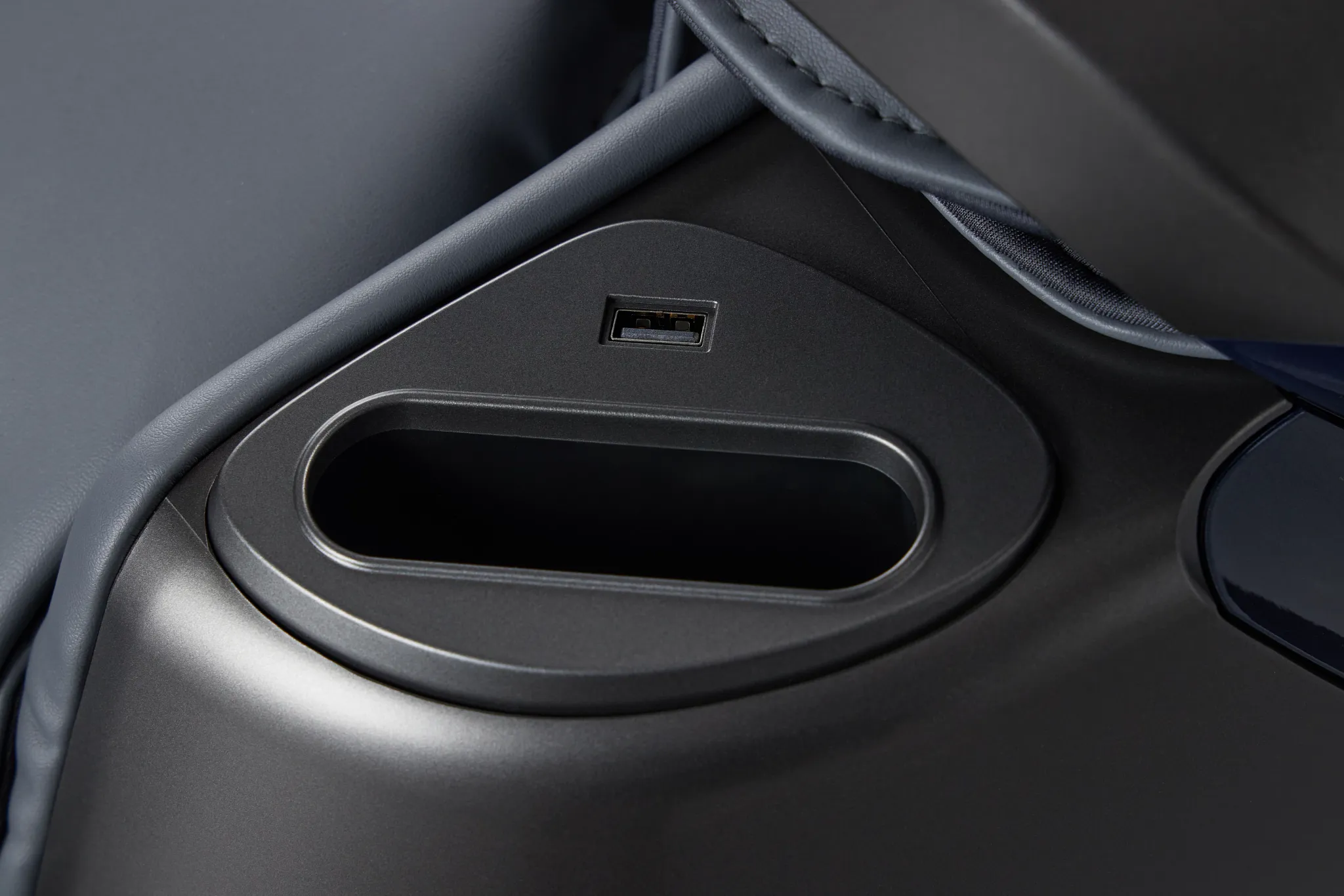 Zen Se Gray Micro Massage Chair