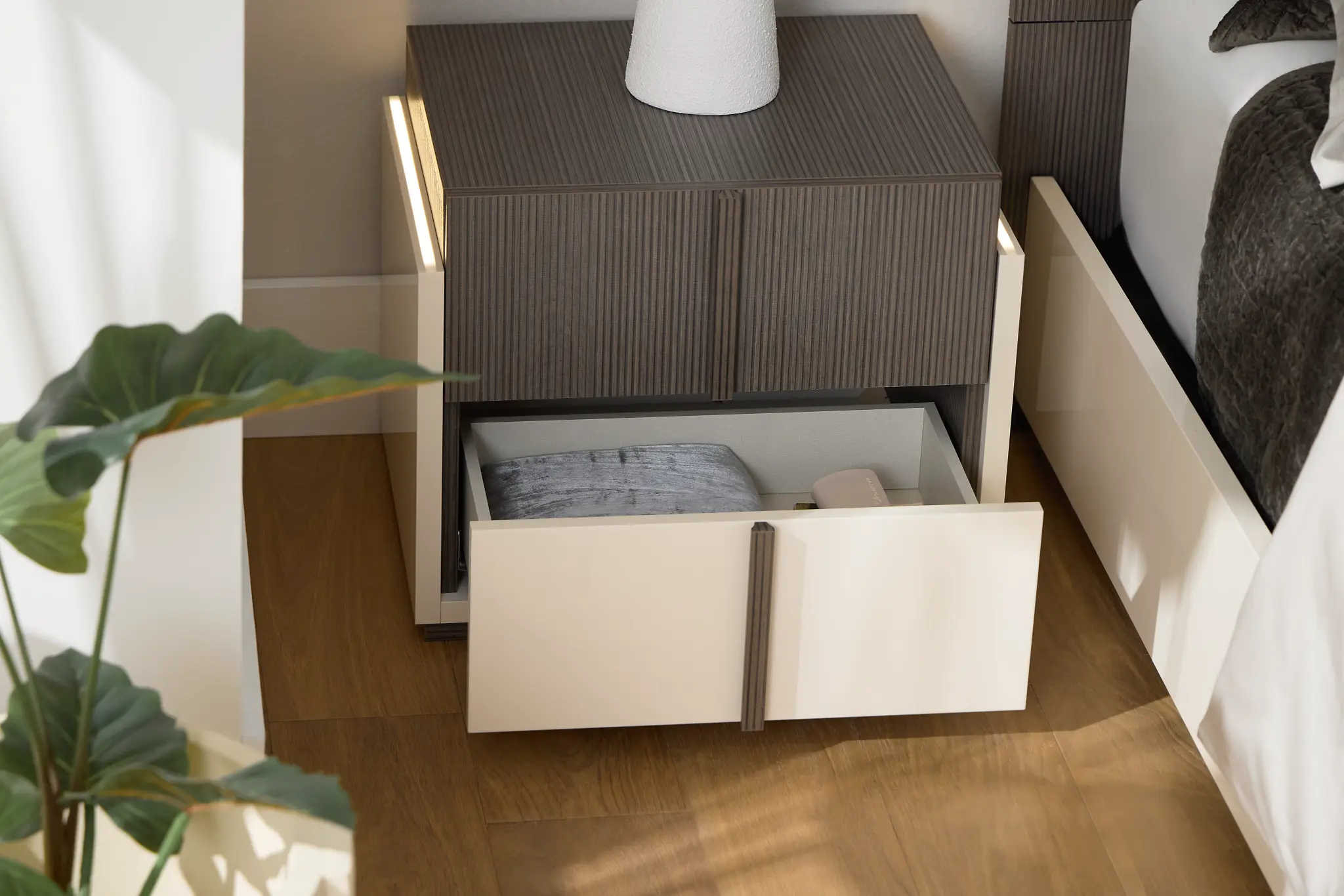 Sienna Two-tone Nightstand Sienna Two-tone Nightstand