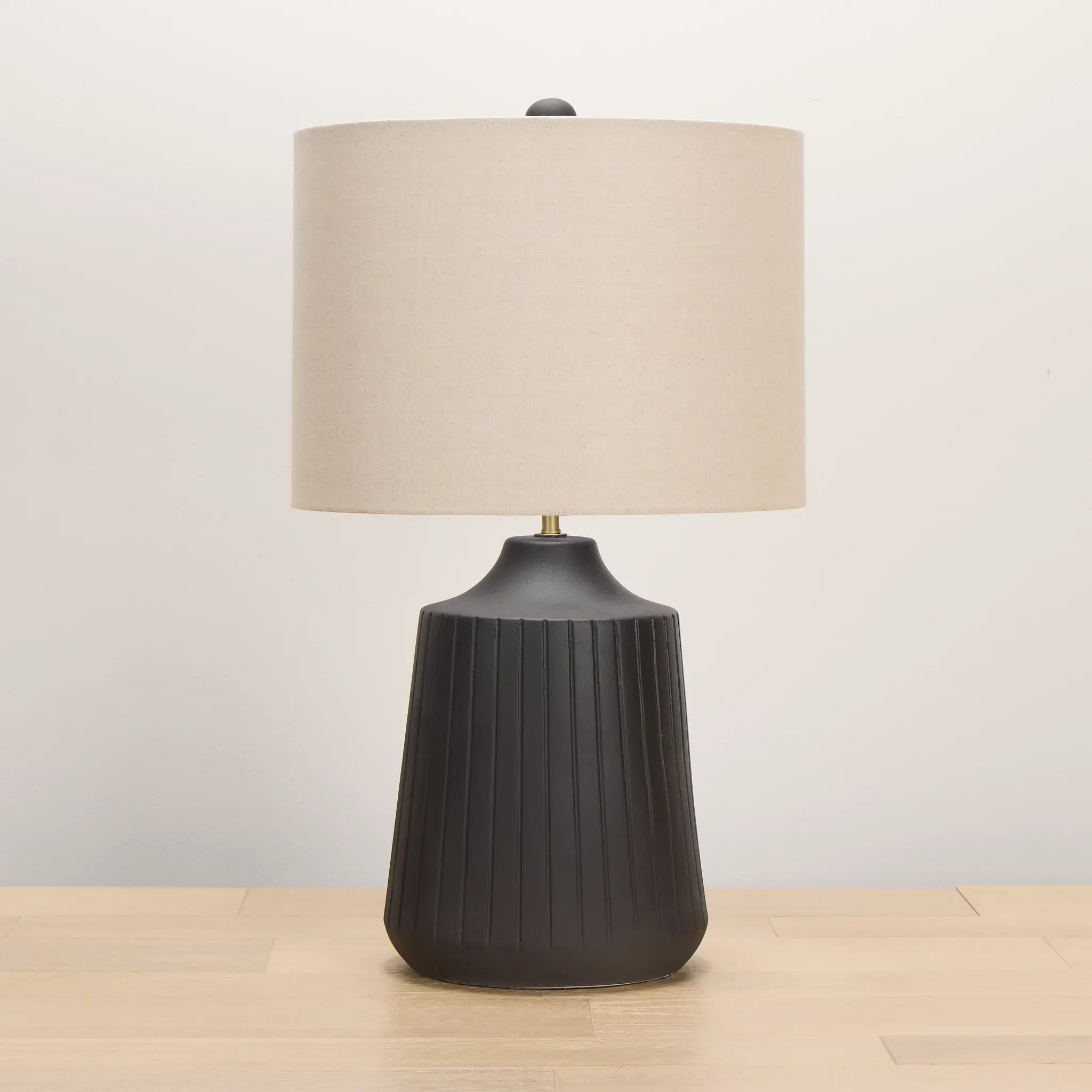 Oswin Black Ceramic Table Lamp Oswin Black Ceramic Table Lamp