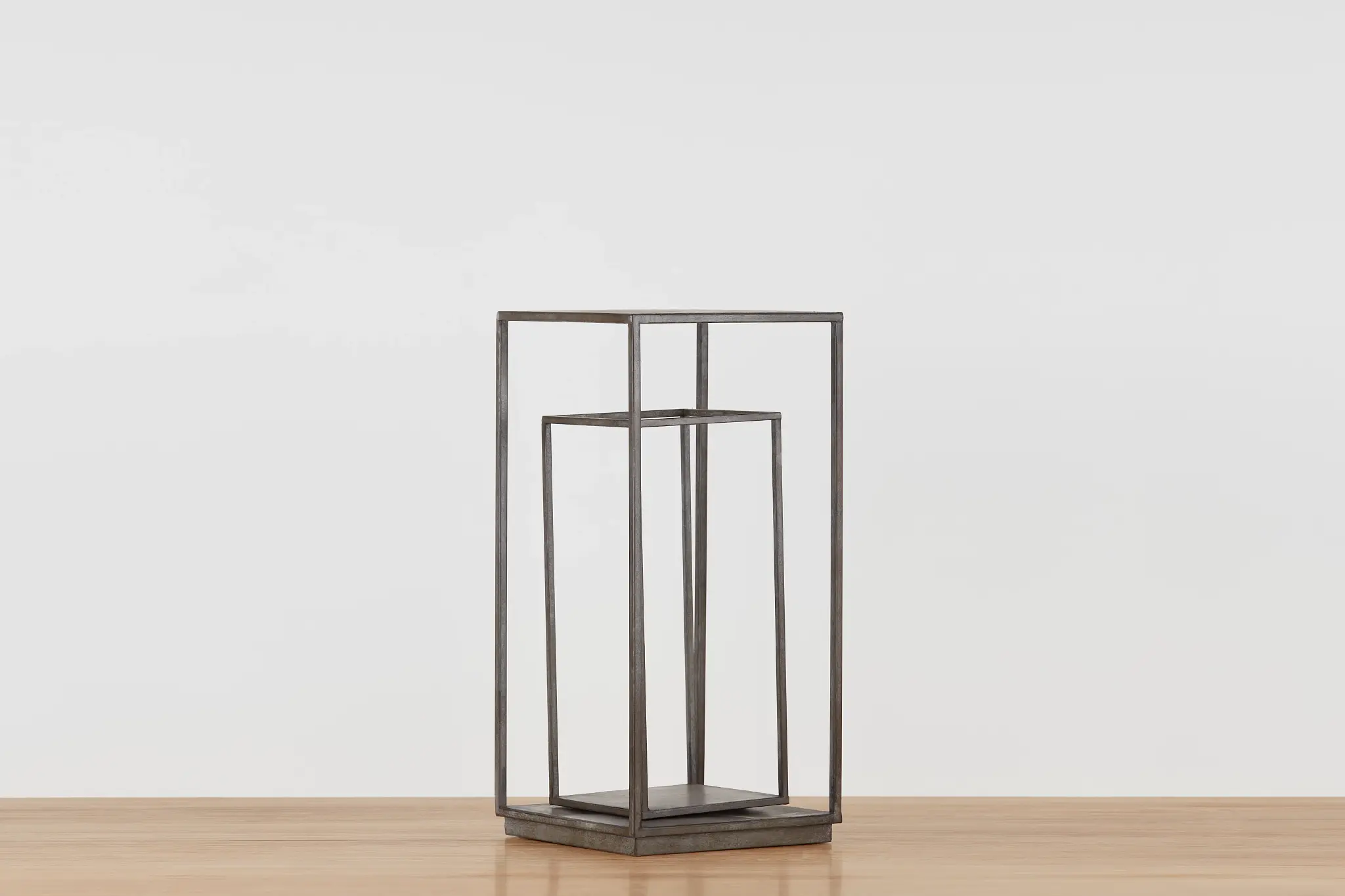 Bristol Metal Medium Lantern Bristol Metal Medium Lantern