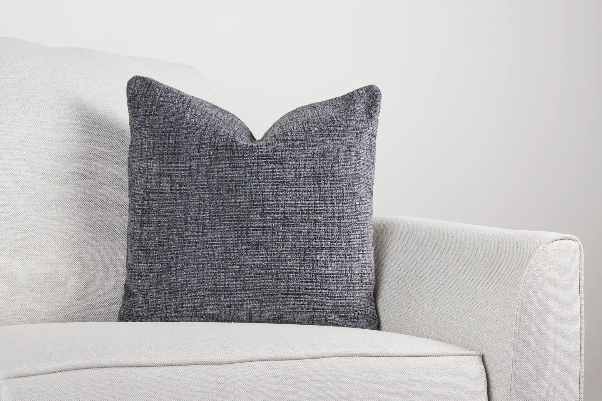 Maxie Dark Gray 18" Accent Pillow Maxie Dark Gray 18" Accent Pillow