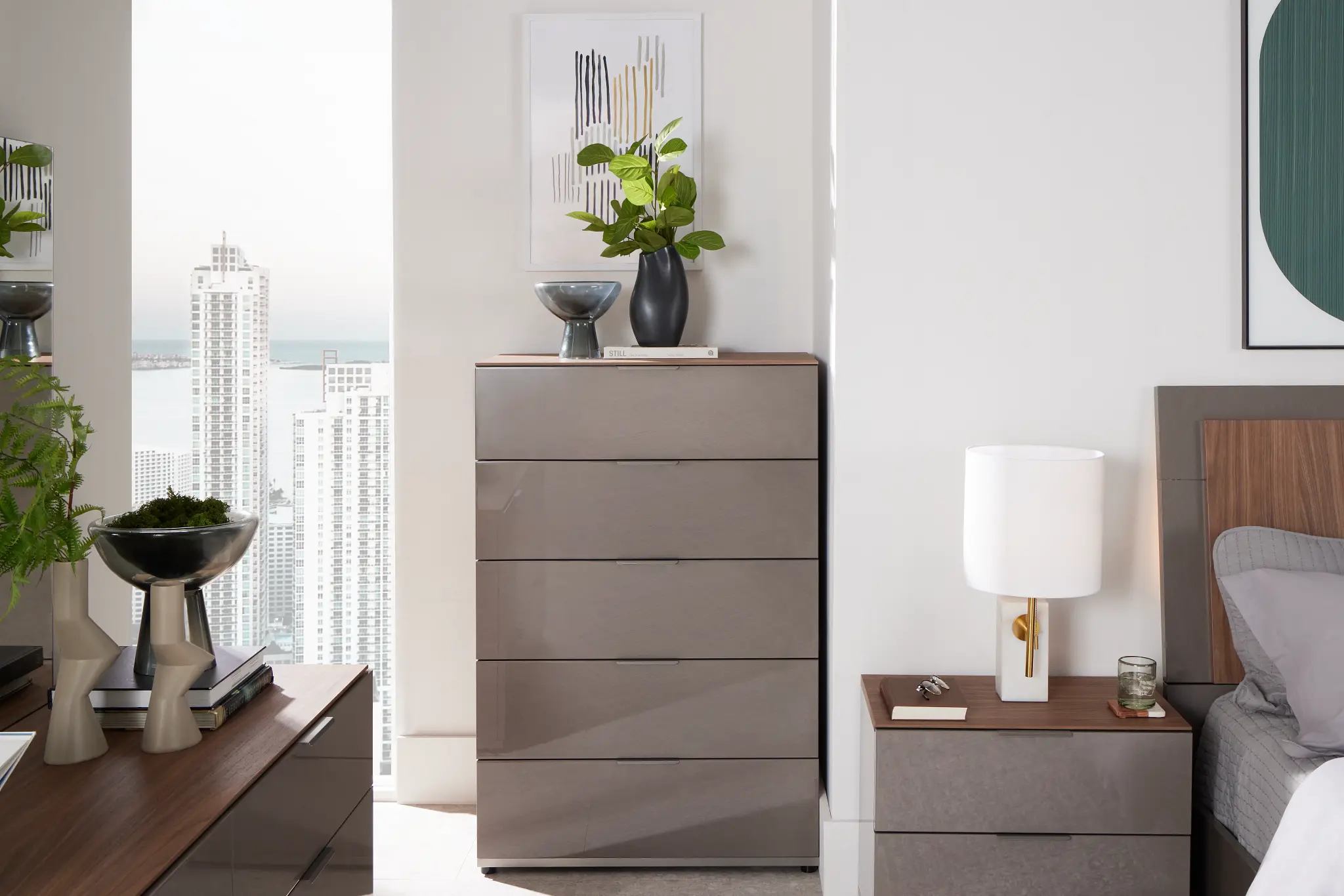 Palermo Two-tone Drawer Chest Palermo Two-tone Drawer Chest