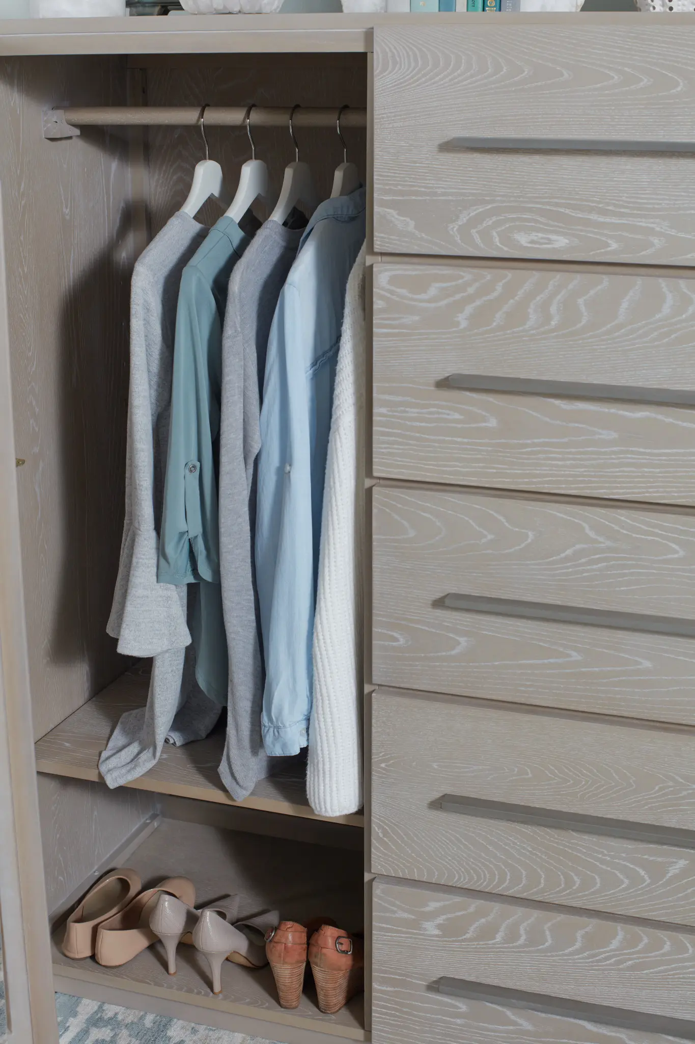 Closet Remodeling on a Budget: Smart Upgrade Ideas Closet Remodeling on a Budget: Smart Upgrade Ideas