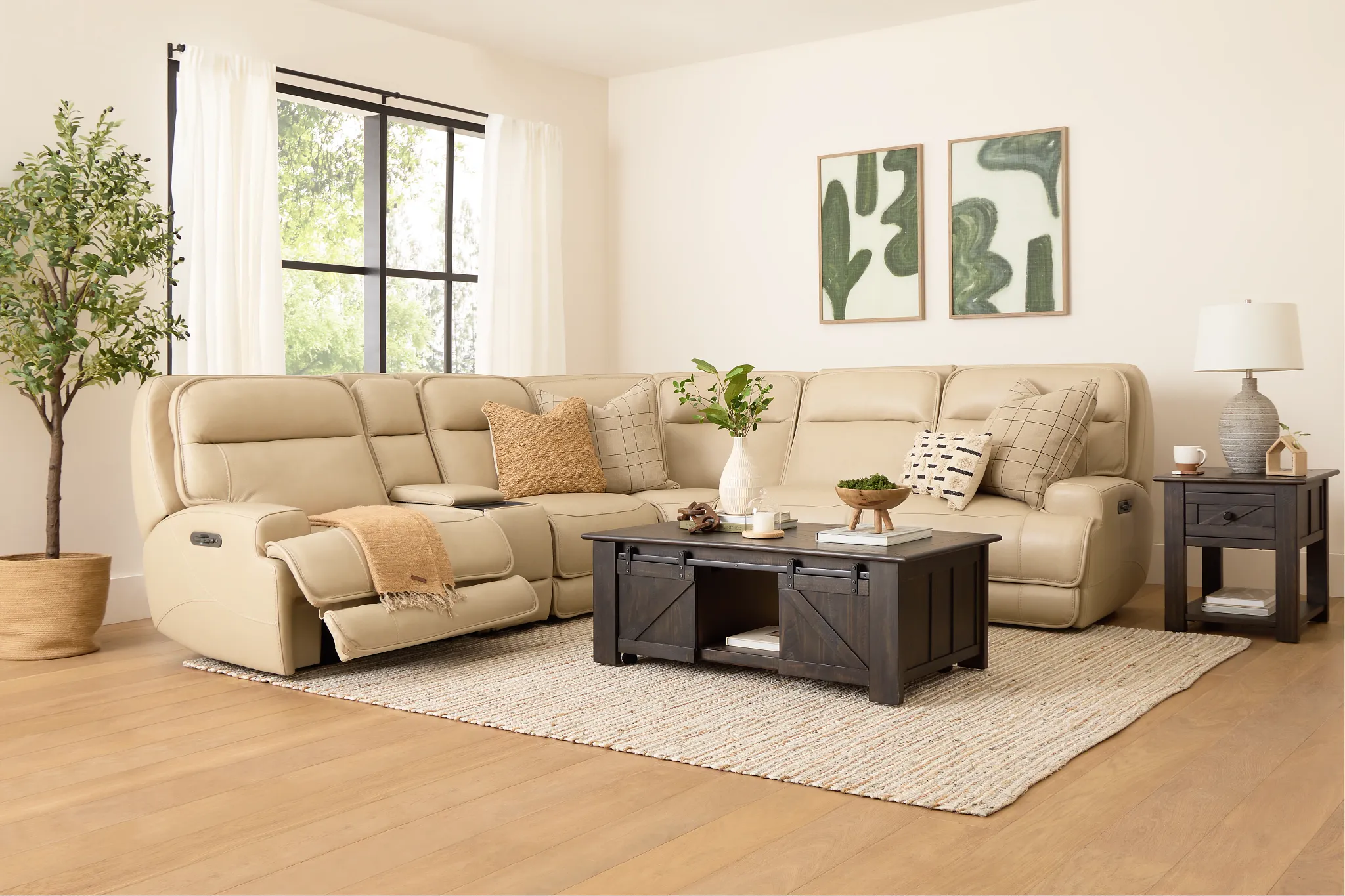 Casey Light Beige Lthr/vinyl Medium Triple Power 2-arm Sectional