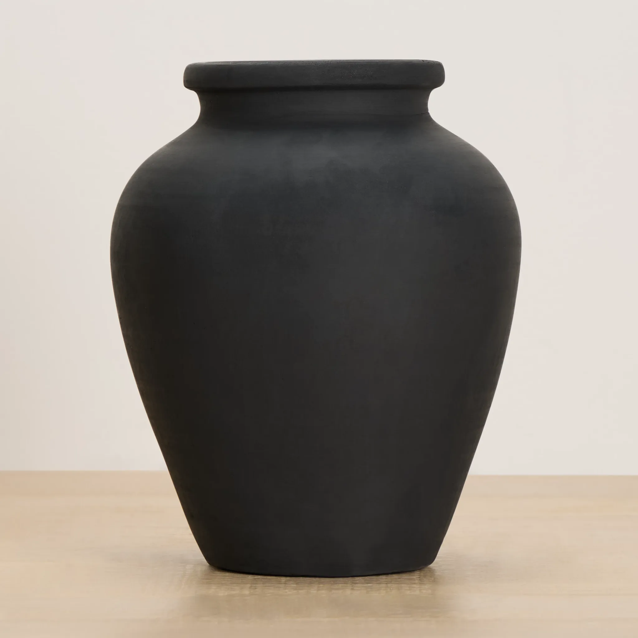 Concetta Black Vase