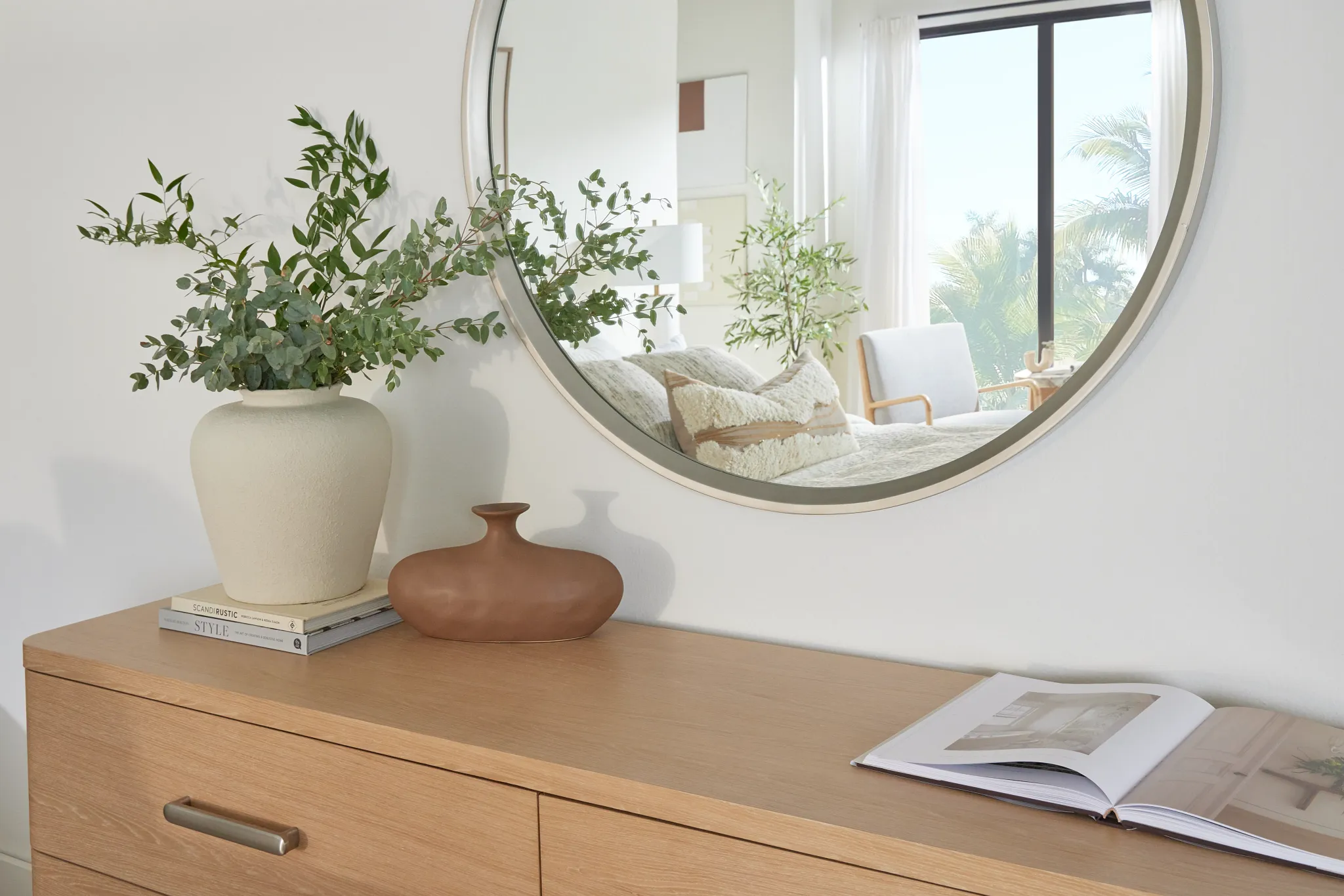 Malibu Light Tone Dresser & Mirror