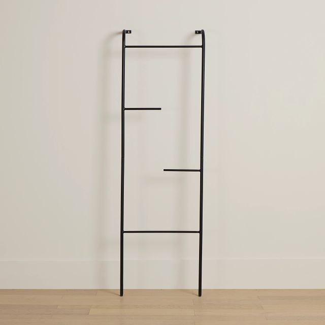 Riley Black Ladder