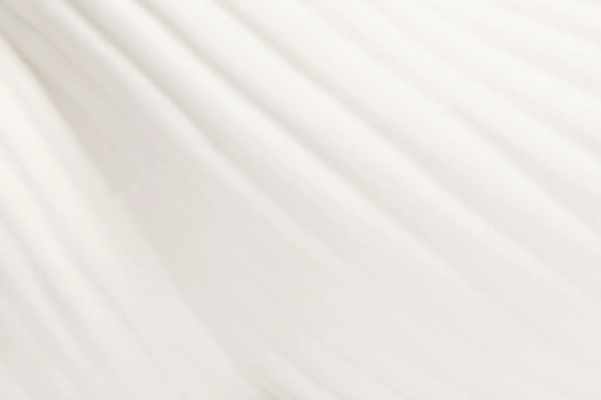Shelda White Scented Candle