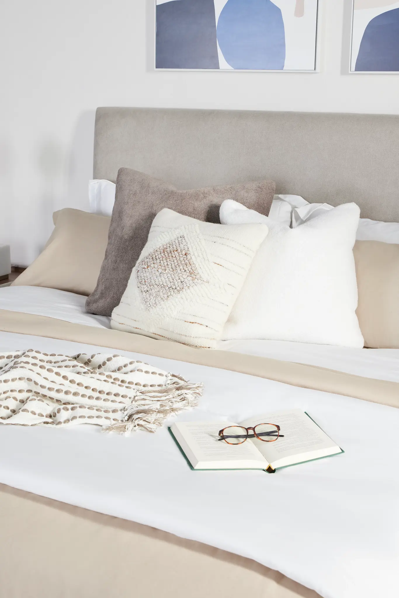 Rest & Renew Cotton Sateen White 300 Thread Duvet Set Rest & Renew Cotton Sateen White 300 Thread Duvet Set