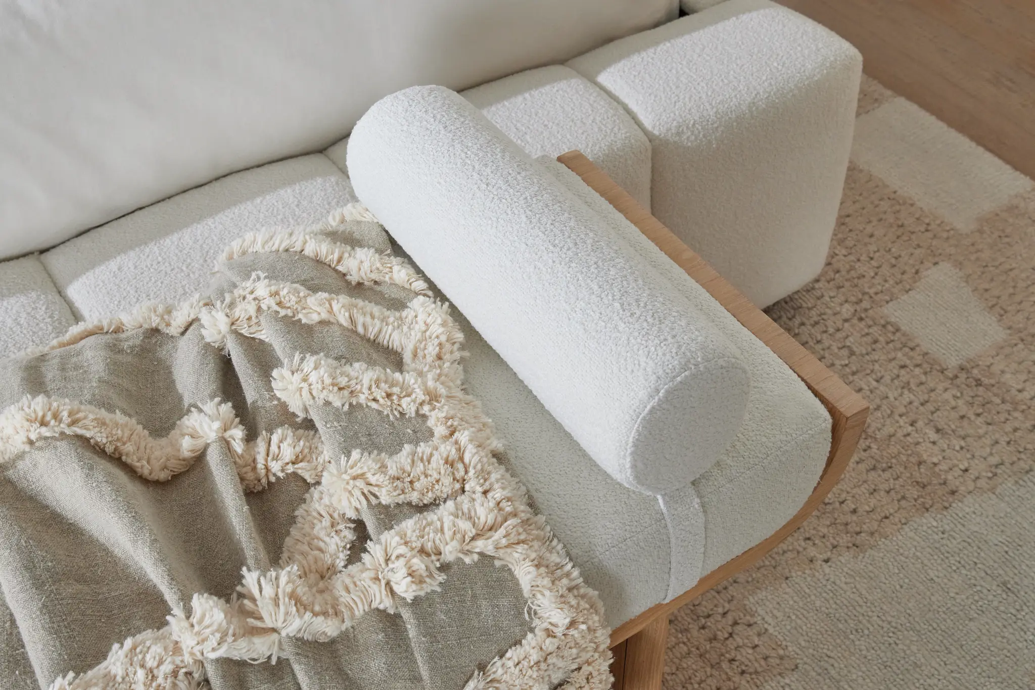 Malibu Light Tone Upholstered Bench Malibu Light Tone Upholstered Bench