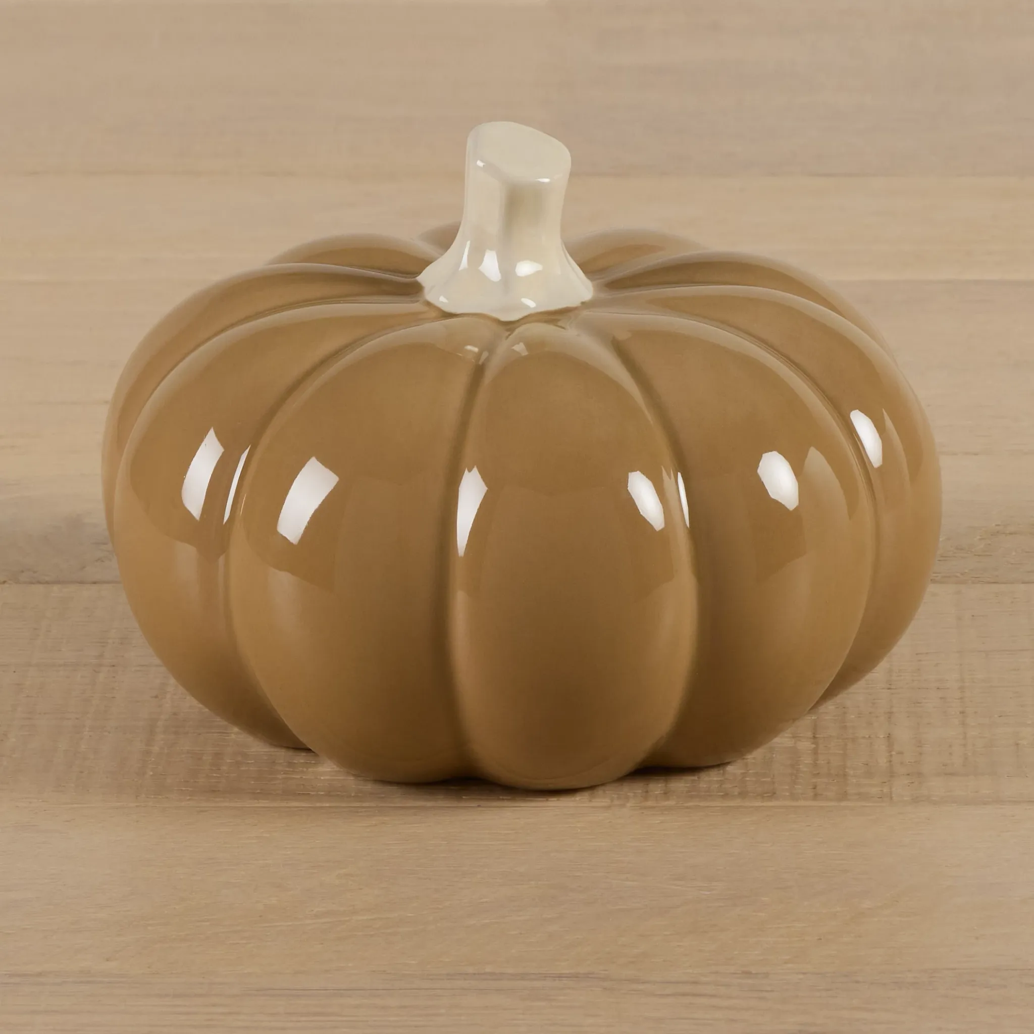 Pumpkin Beige Medium Tabletop Accessory