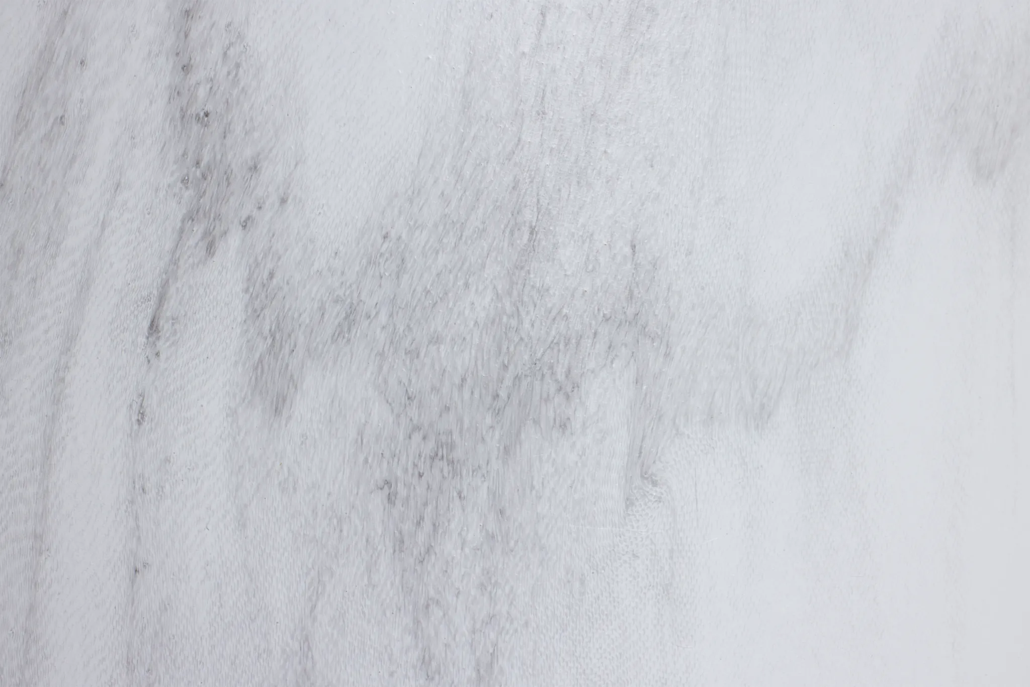 Nerissa Ivory Medium Vase