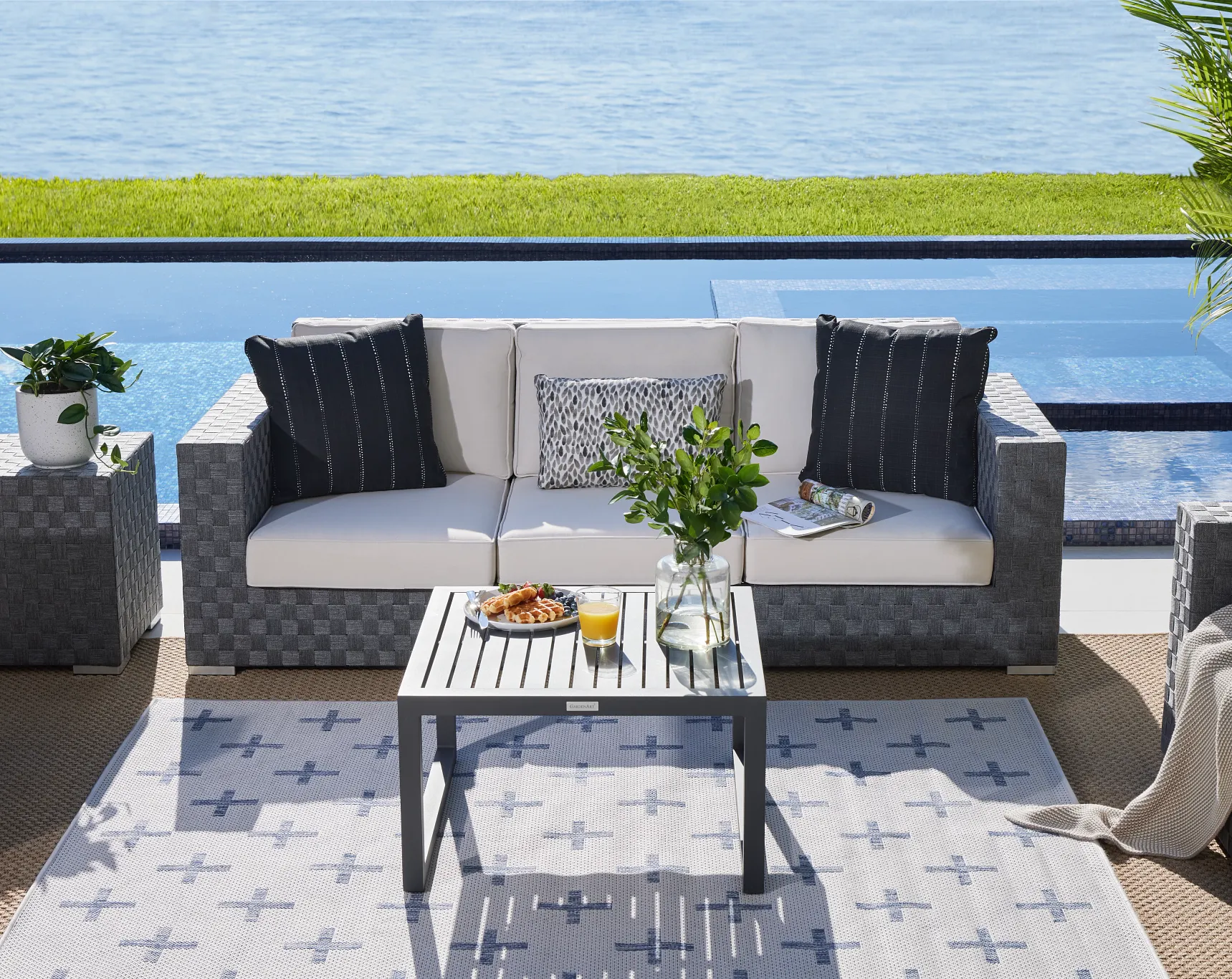 Barbados White Woven Sofa