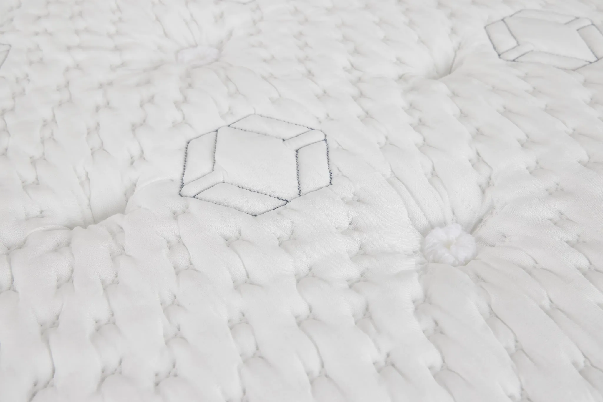 Aireloom Timeless Odyssey Streamline Firm Low-profile Mattress Set