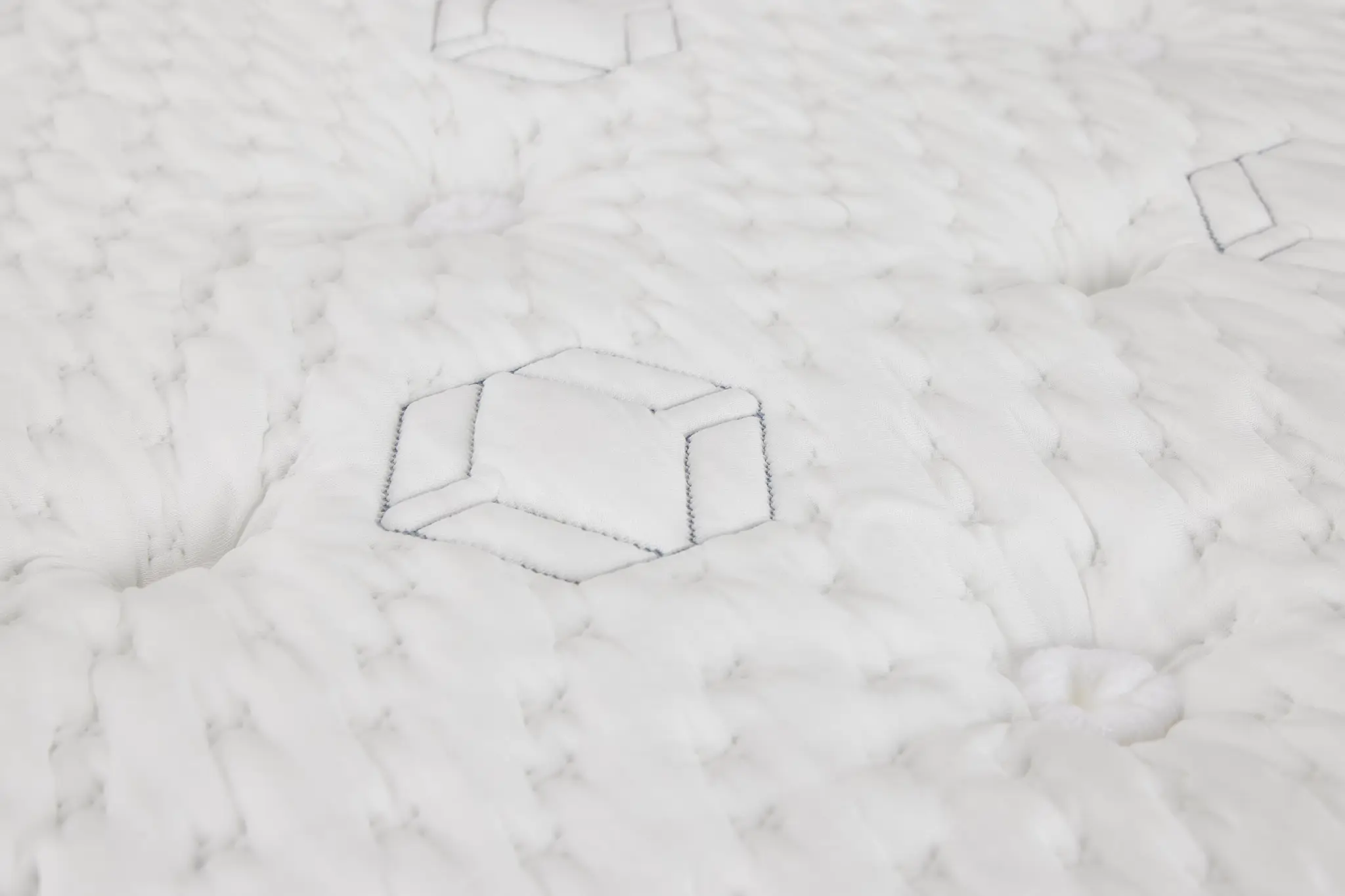 Aireloom Timeless Odyssey Streamline Firm 14" Mattress Aireloom Timeless Odyssey Streamline Firm 14" Mattress