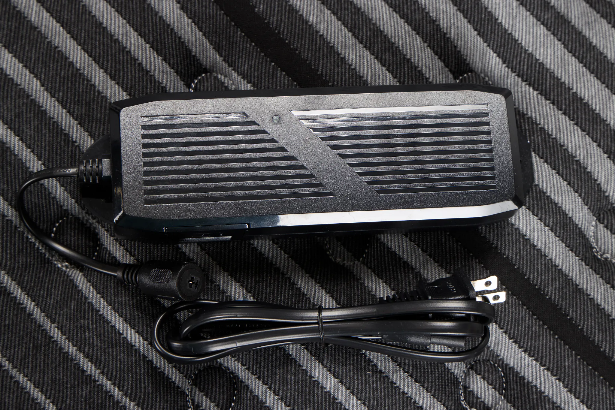 Beautyrest Black Series One Extra Firm Elite Adjustable Mattress Set