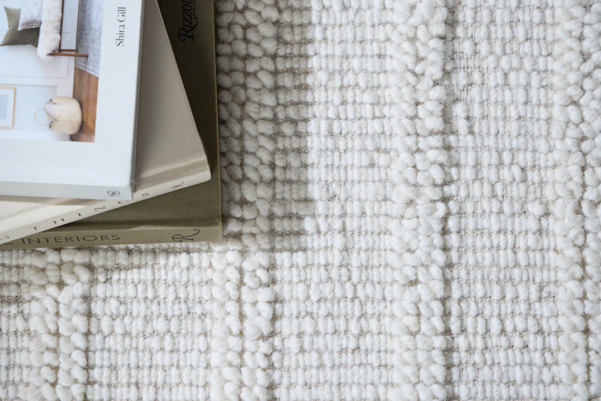 Harlec Ivory 8x10 Area Rug