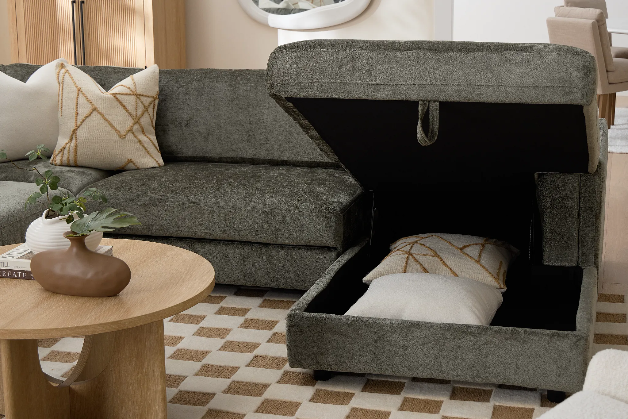 Farren Dark Green Fabric Medium Right Chaise Sleeper Sectional