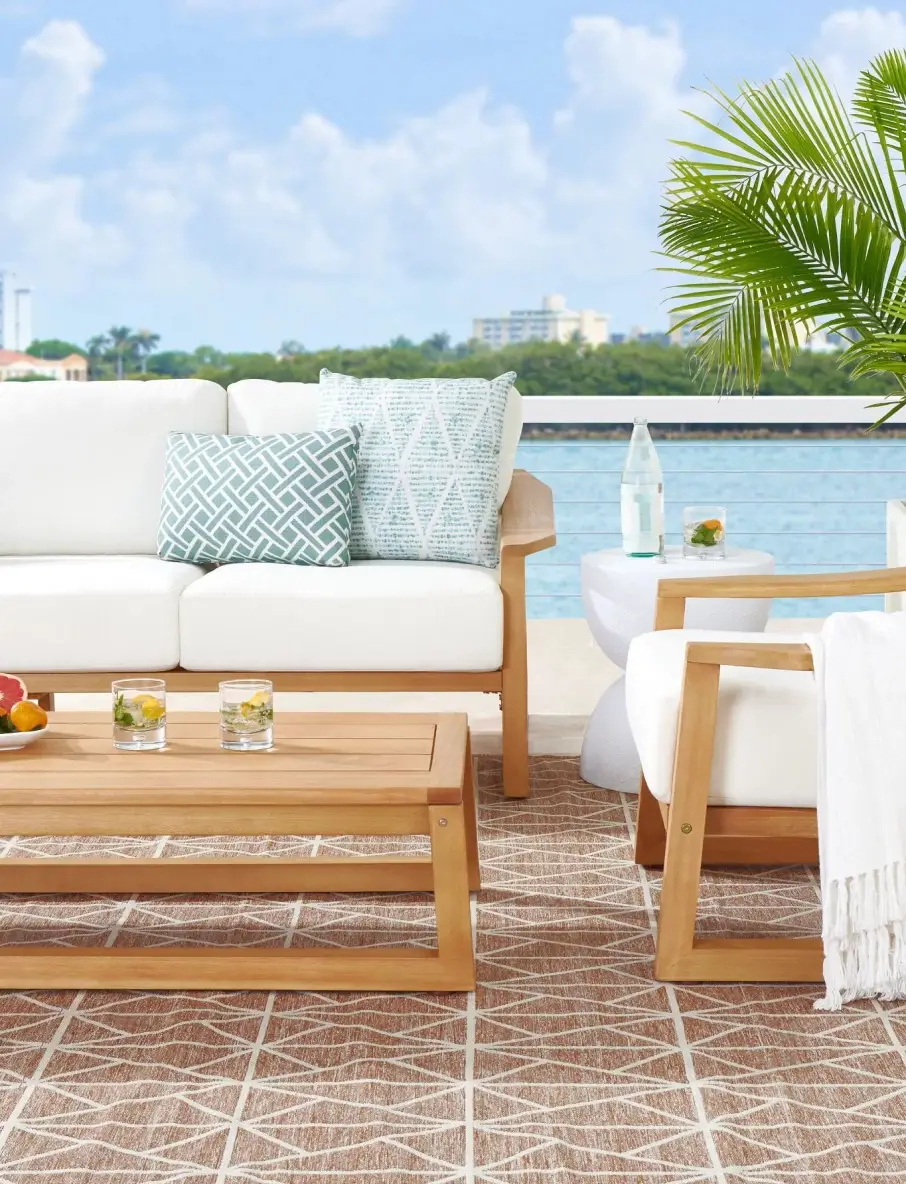 Patio Furniture and High Humidity Environments