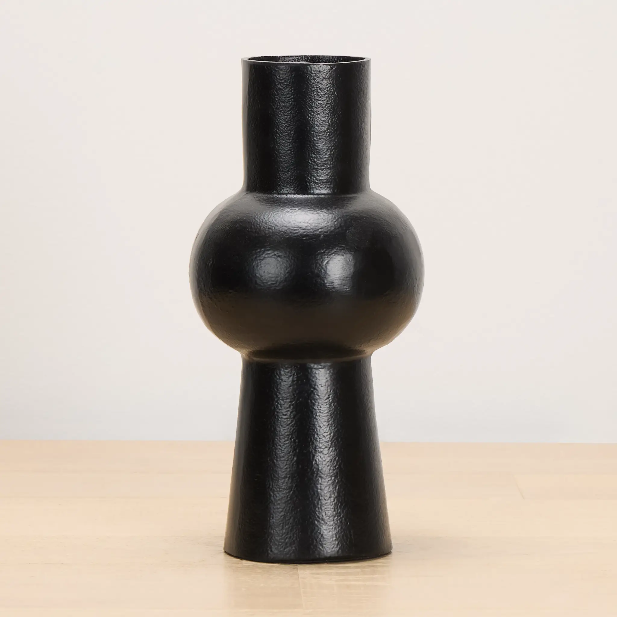 Cansu Black Medium Vase Cansu Black Medium Vase
