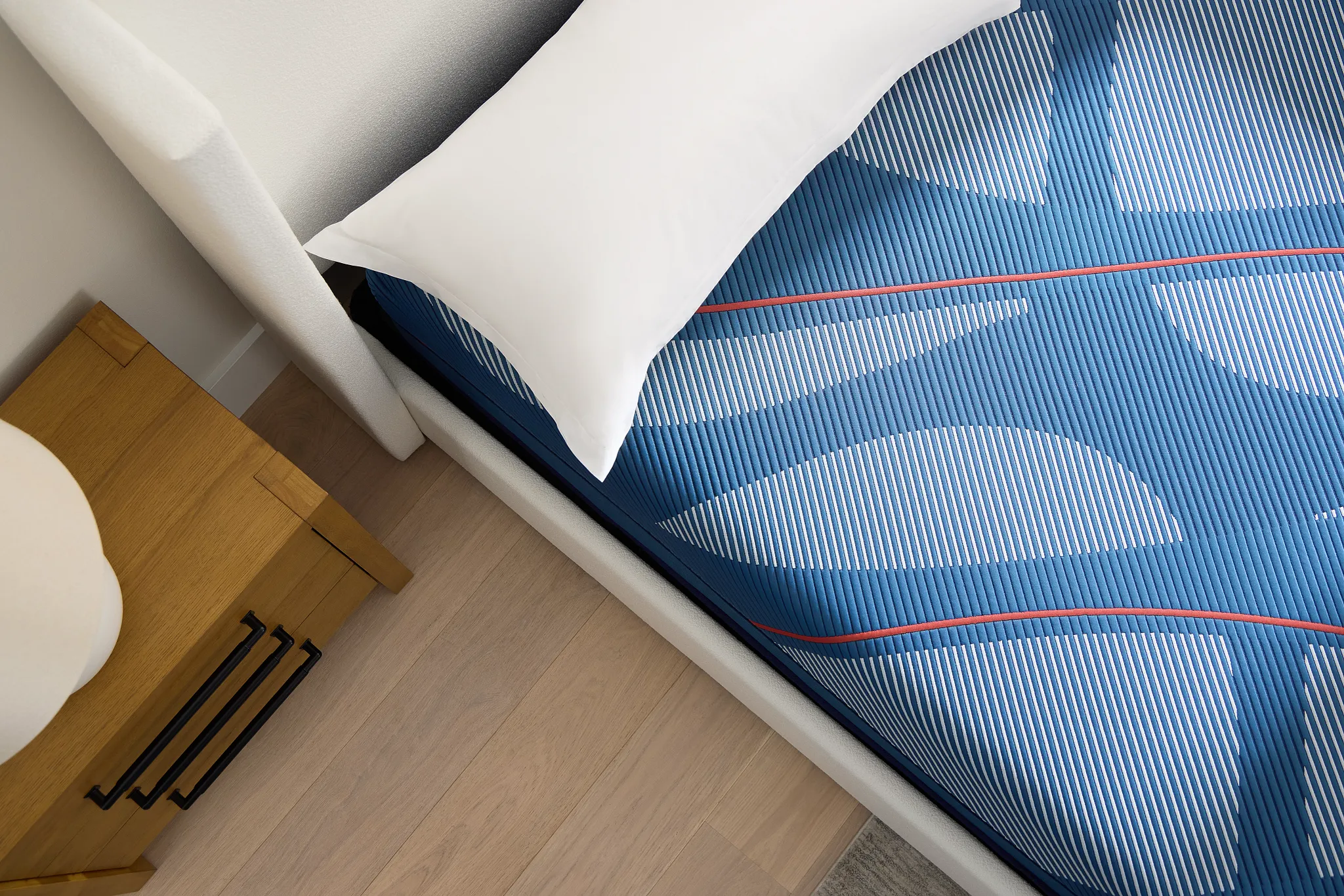 Posturepedic Elite Spring Albany 2 13" Medium Hybrid Mattress