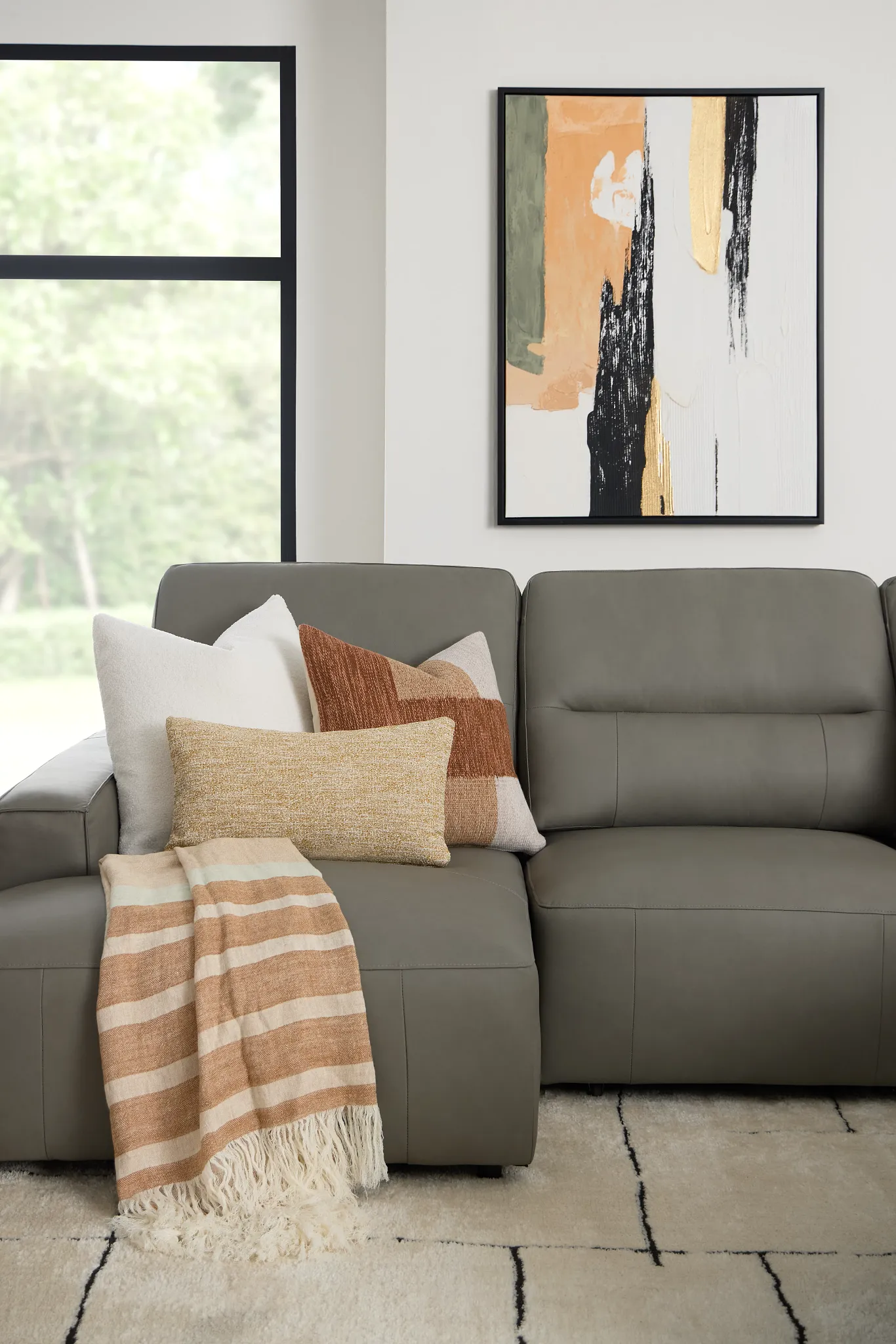 Rudy Gray Lthr/vinyl Left Dual Power Extension Chaise Sectional