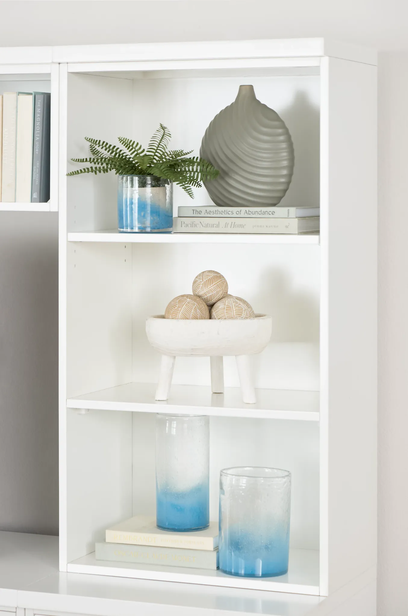 Newport White Door Entertainment Wall