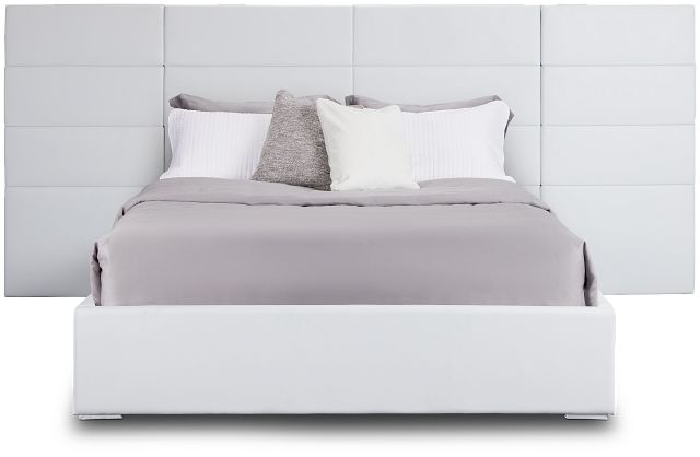 Doral White Uph Spread Bed