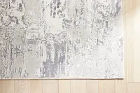 Aramac Light Gray 5x8 Area Rug