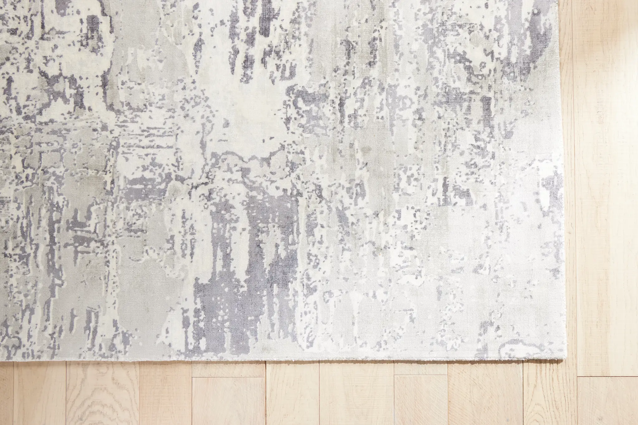 Aramac Light Gray 5x8 Area Rug Aramac Light Gray 5x8 Area Rug