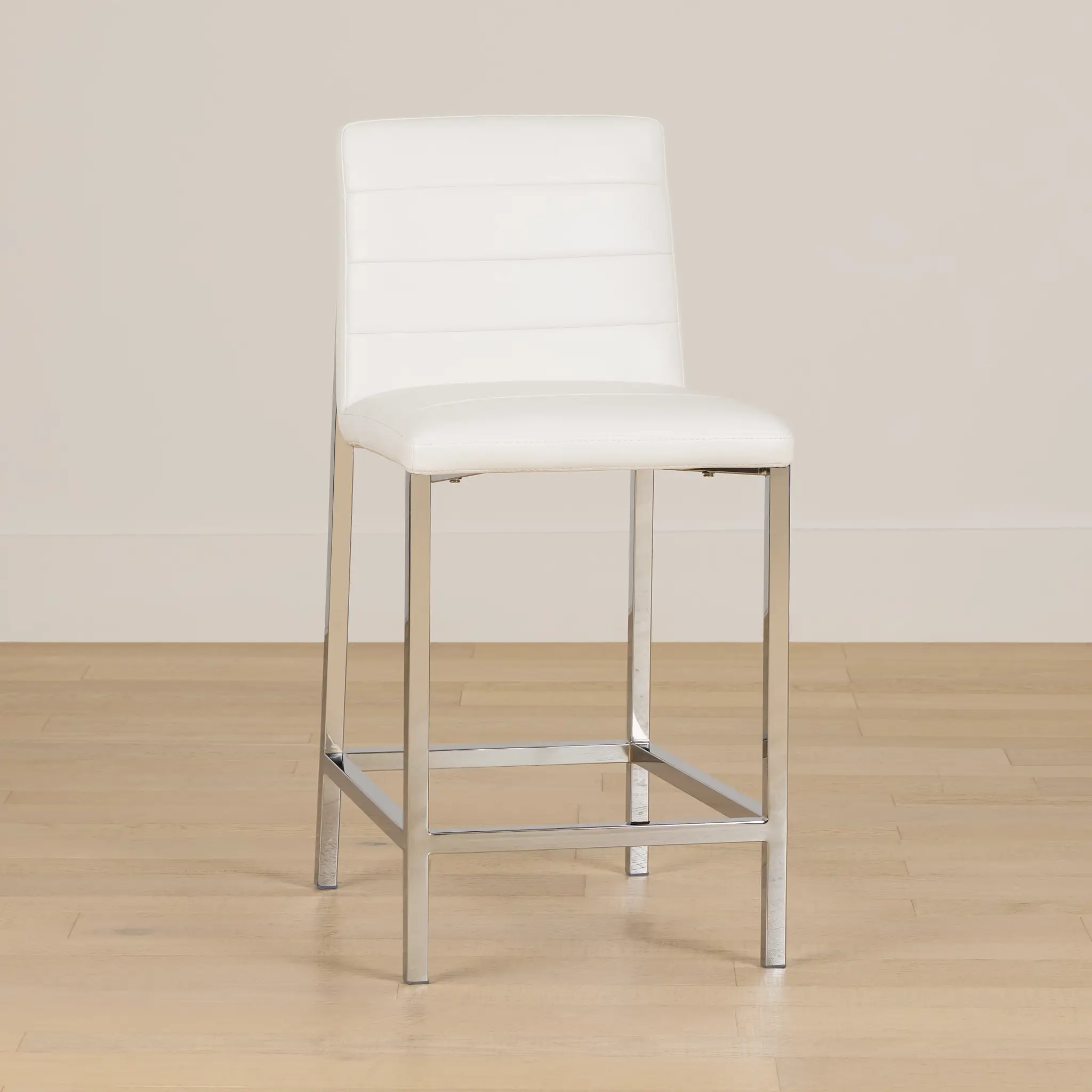 Amalfi White 24" Upholstered Barstool Amalfi White 24" Upholstered Barstool