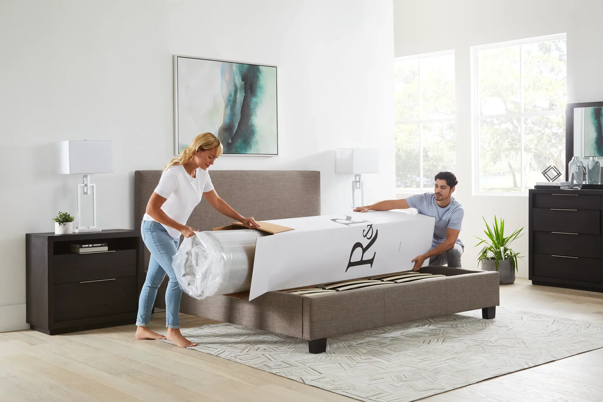 4. Unpacking Tips for Your New Home: Where to Start & What to Prioritize