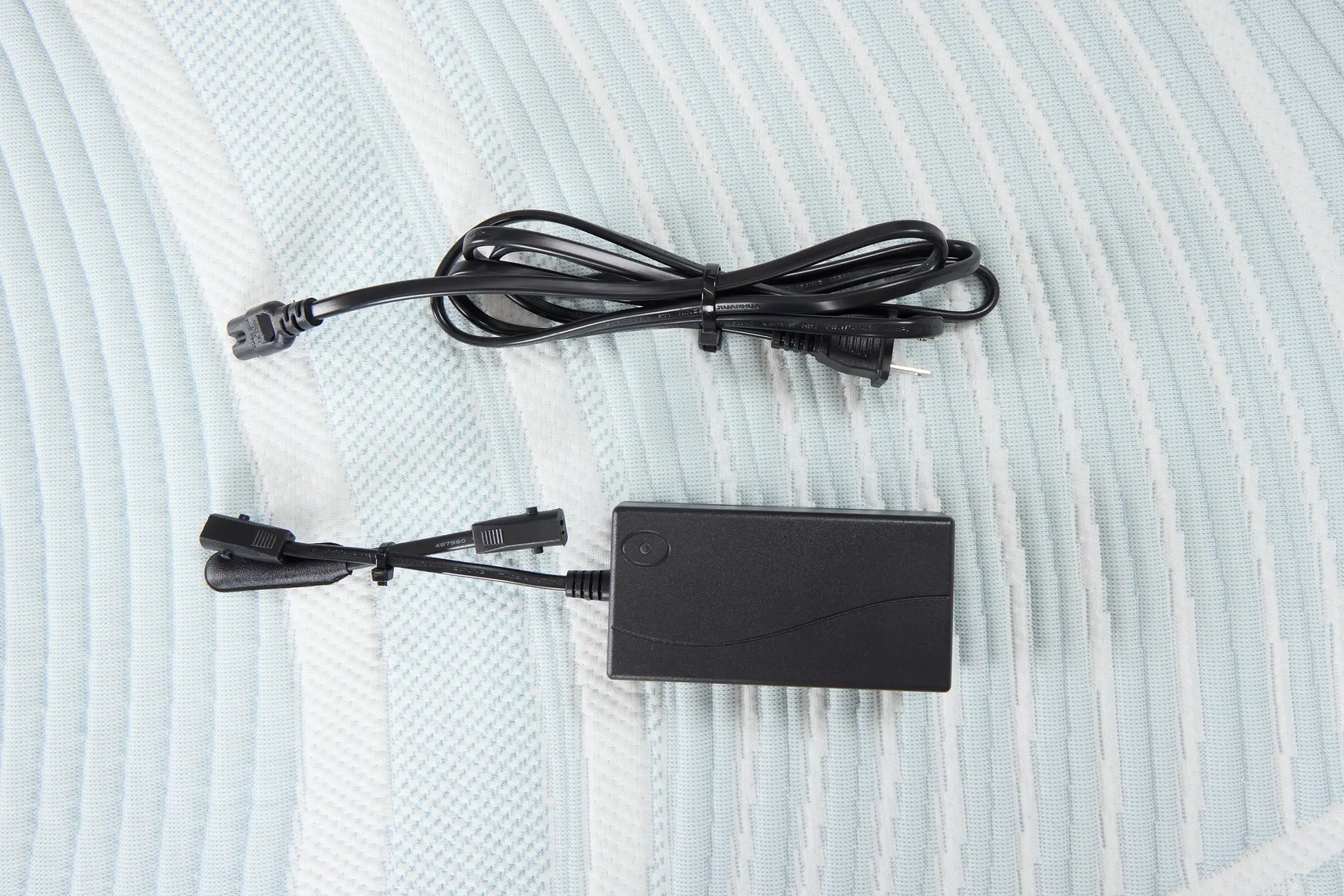 Tempur-pedic Tempur-proadapt Medium Hybrid Ease Adjustable Mattress Set Tempur-pedic Tempur-proadapt Medium Hybrid Ease Adjustable Mattress Set