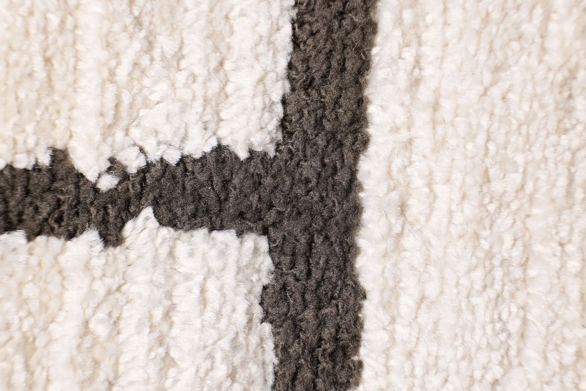 Sonnie White 8x10 Area Rug Sonnie White 8x10 Area Rug