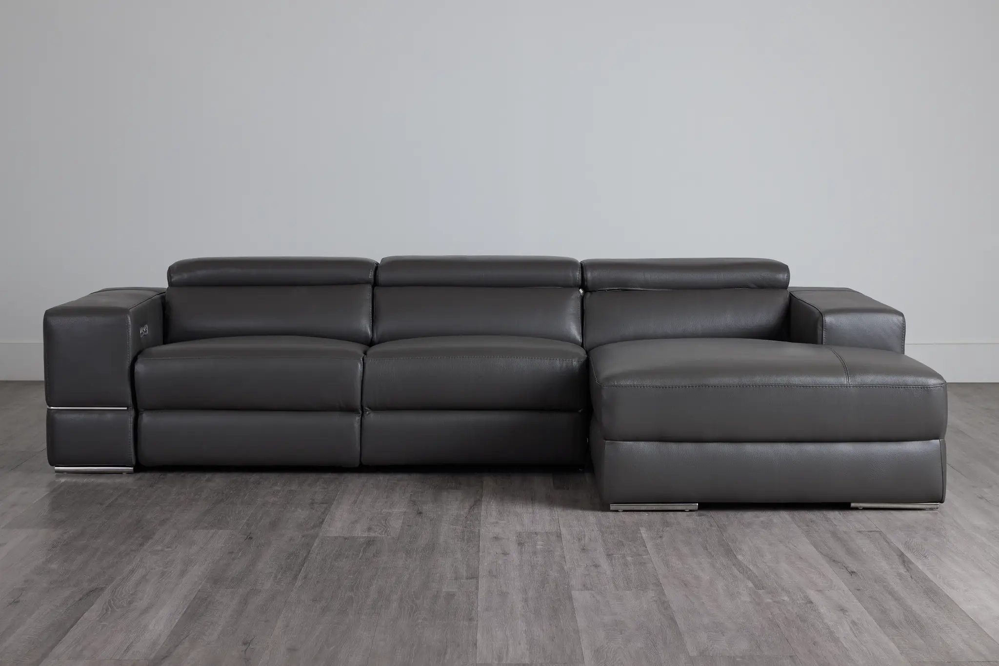 Dante Gray Leather Right Chaise Power Reclining Sectional Dante Gray Leather Right Chaise Power Reclining Sectional