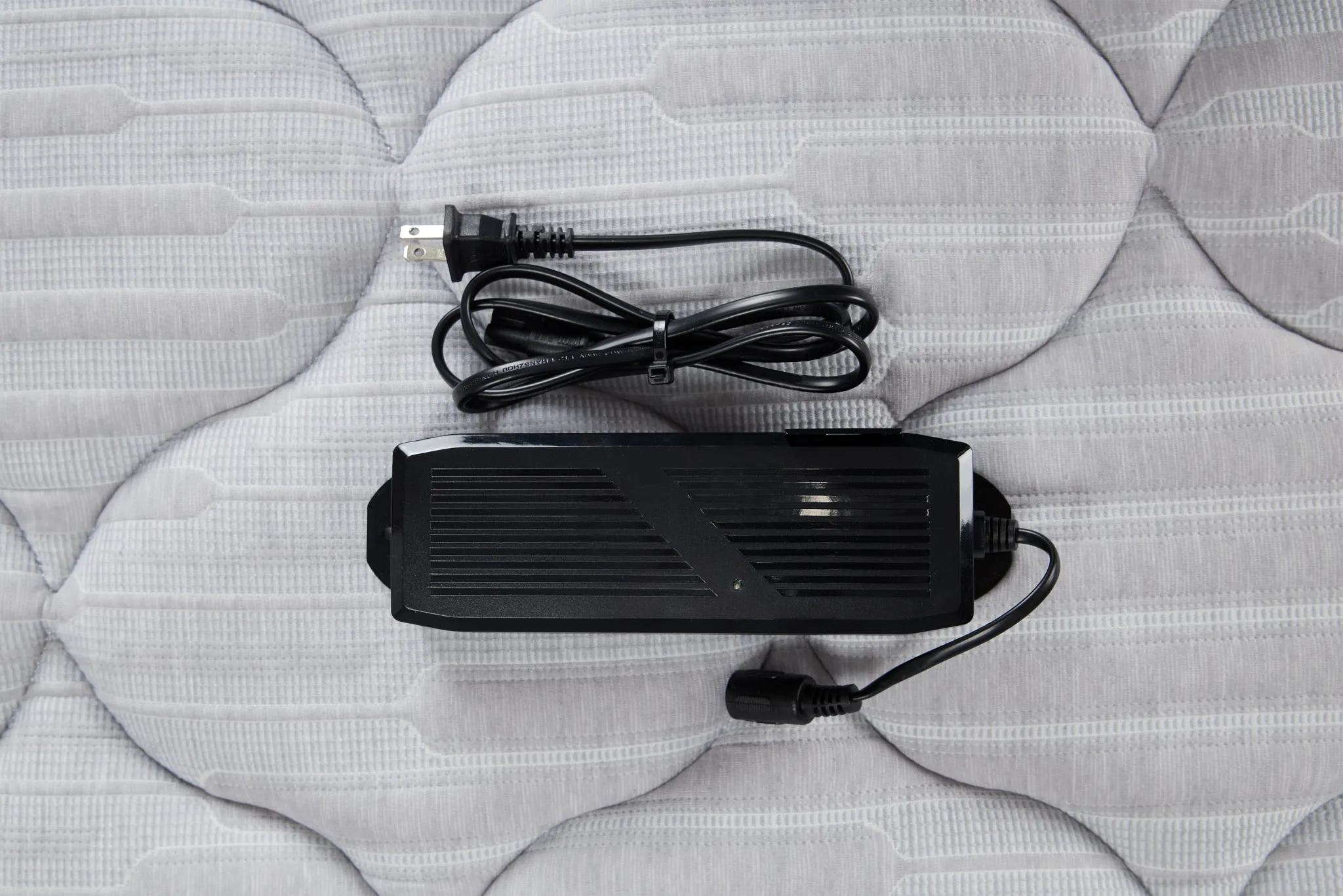 Kevin Charles By Sealy Essential Medium Plus Adjustable Mattress Set