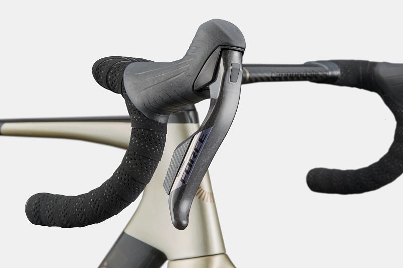 SuperSix EVO 1 | Road Race Bikes | Cannondale