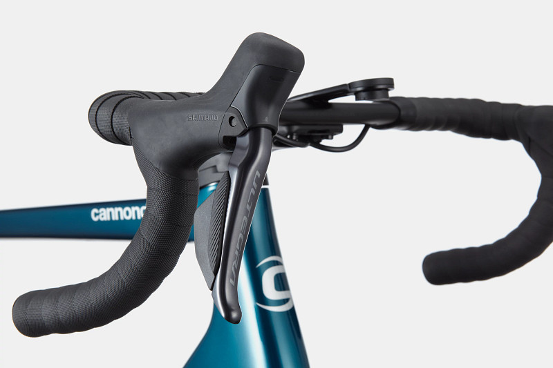 SuperSix EVO Hi-MOD Disc Ultegra Di2 Road Race Bikes Cannondale