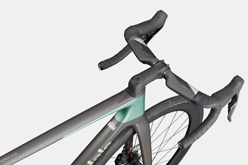 SuperSix EVO 4 | Road Race Bikes | Cannondale