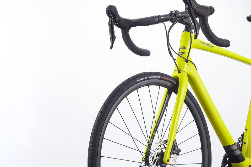 Synapse Carbon Disc 105 | Endurance Bikes | Cannondale