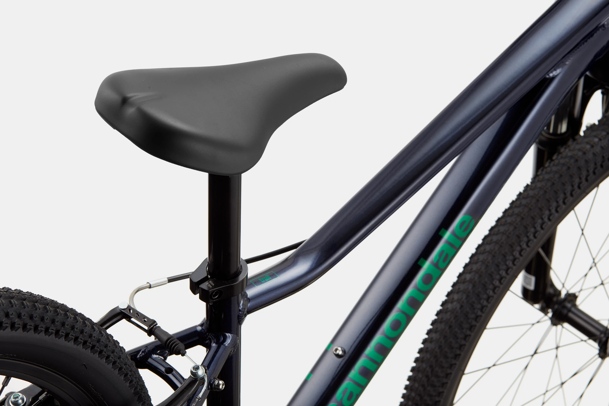 C22_C51602U_Kids_Trail_MDN_D8.png