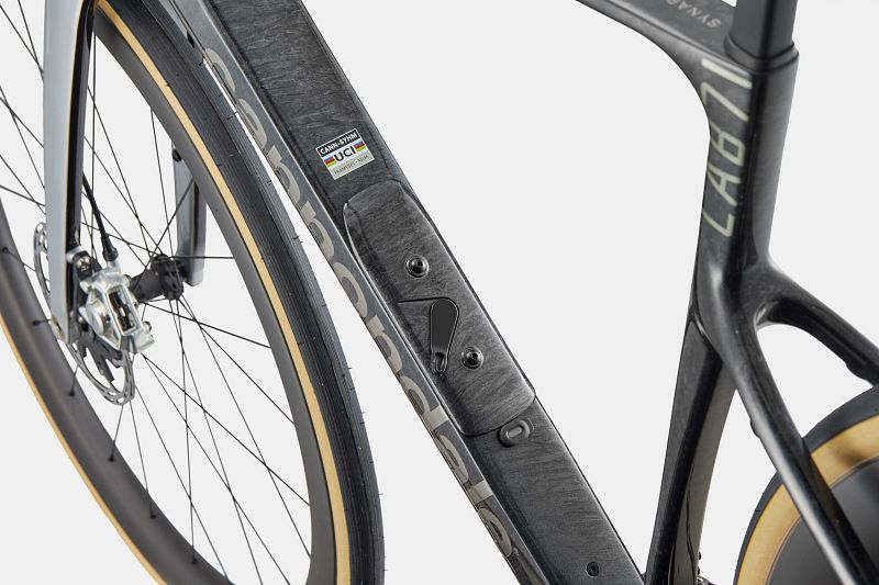 ア*コ様 直接引取のみCannondaleSynapseCarbon105dis CANNONDALE ( キャノンデール ) ロードバイク SYNAPSE 2