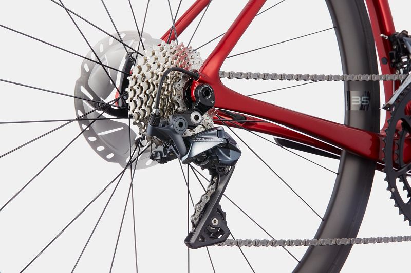 SuperSix EVO Hi MOD Disc Ultegra Race Bikes Cannondale