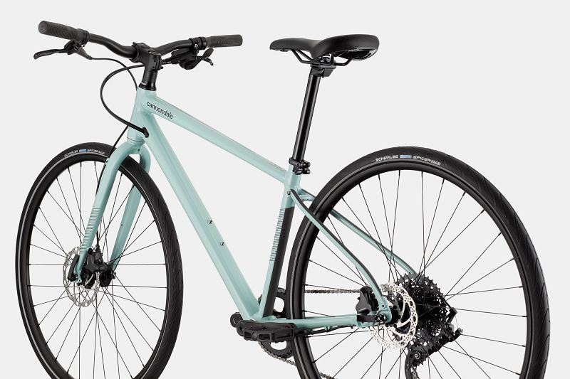 Quick Women s 4 Hybrid Bikes Cannondale