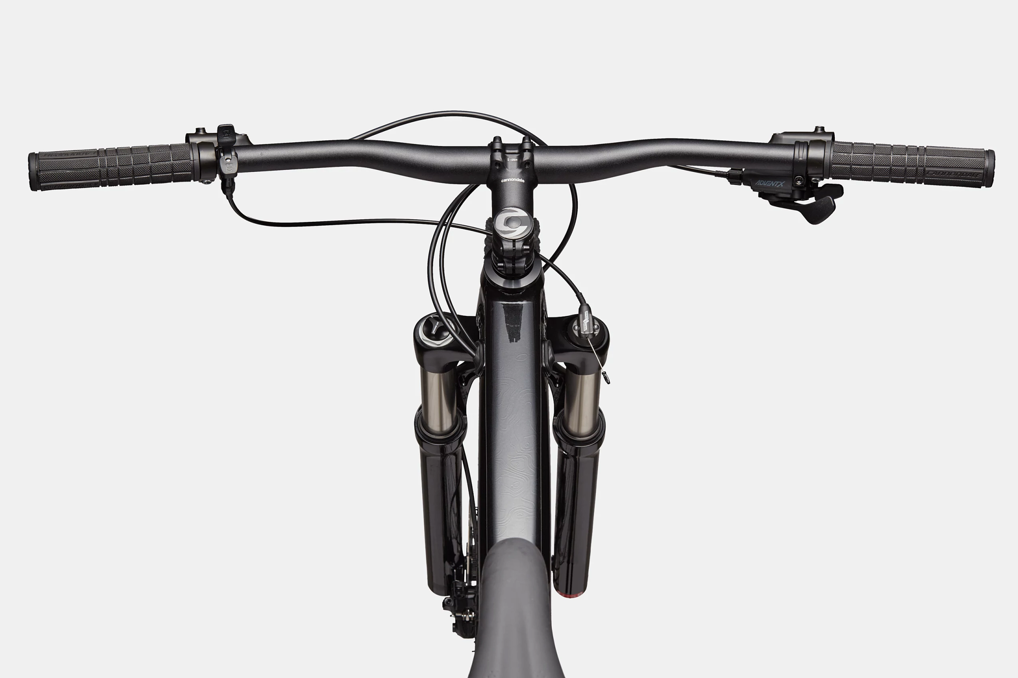 C22_C26452M_Trail_SL_4_GRY_D1.png