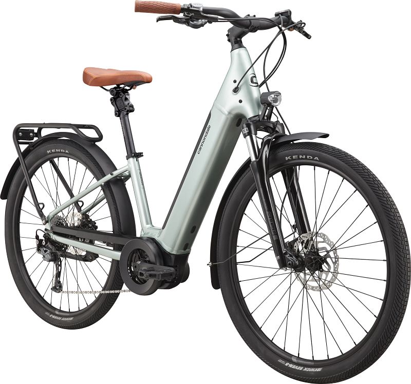 Adventure Neo 2 EQ E Urban Bikes Cannondale